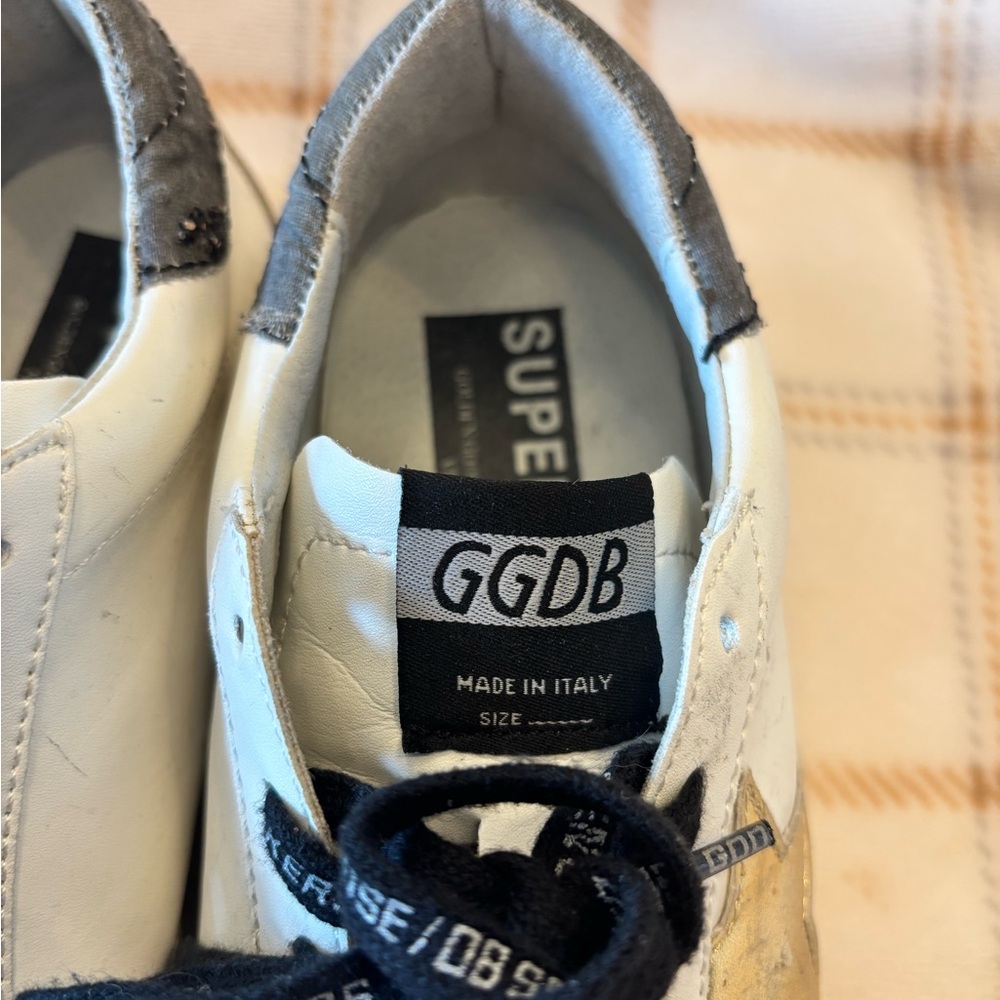 Golden Goose Sneakers - Picture 5 of 5